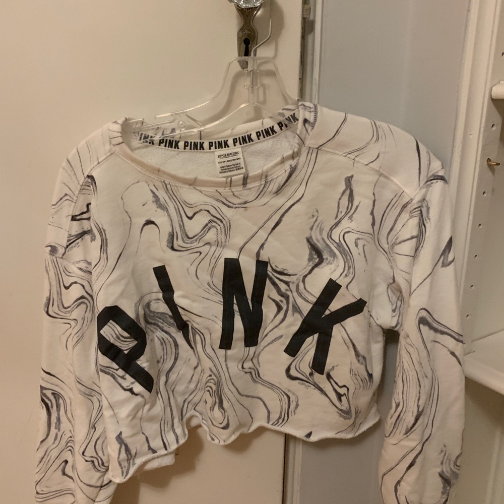 Pink marble cropped sweater